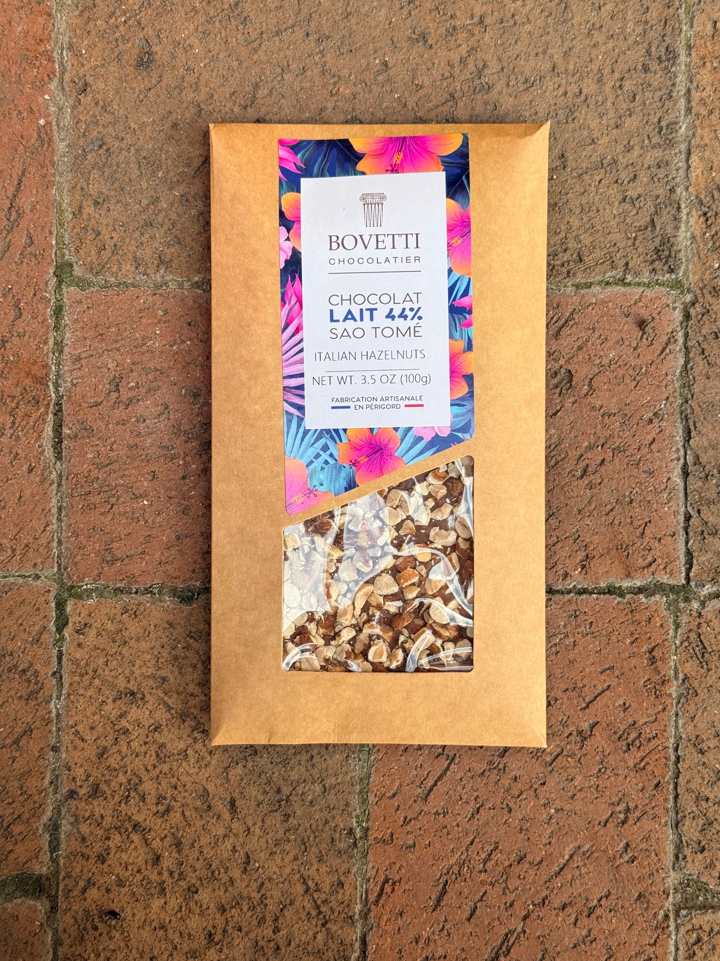 Bovetti Milk Chocolate with Italian Hazelnuts 44%