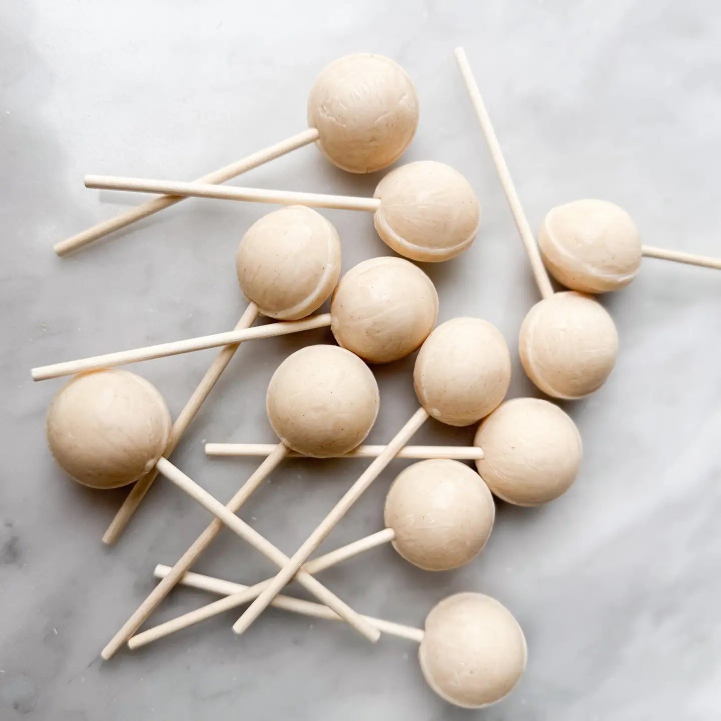 Apple Pie Gourmet Lollipops