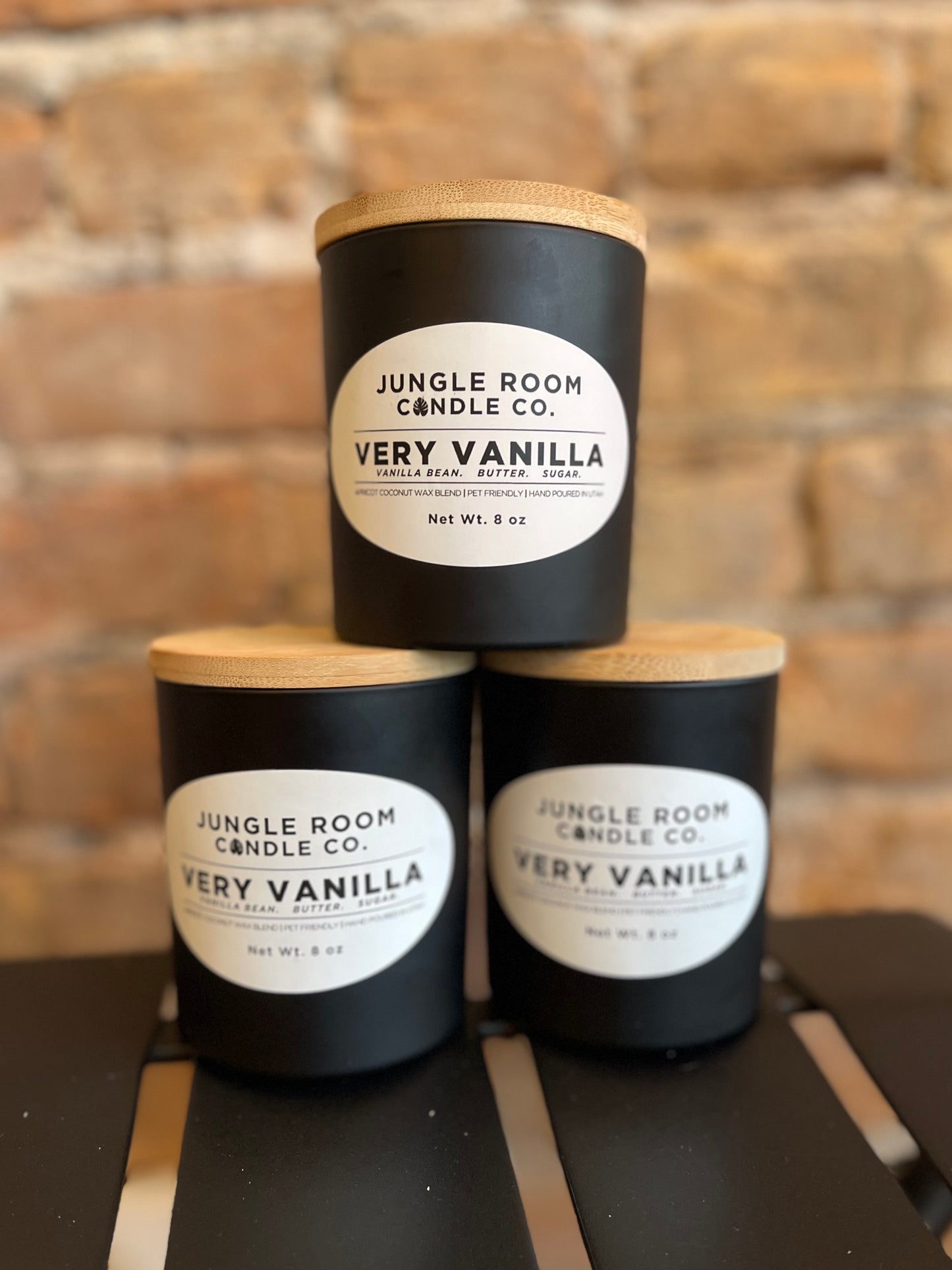 Jungle Room Candle Co - Very Vanilla 8 oz Candle