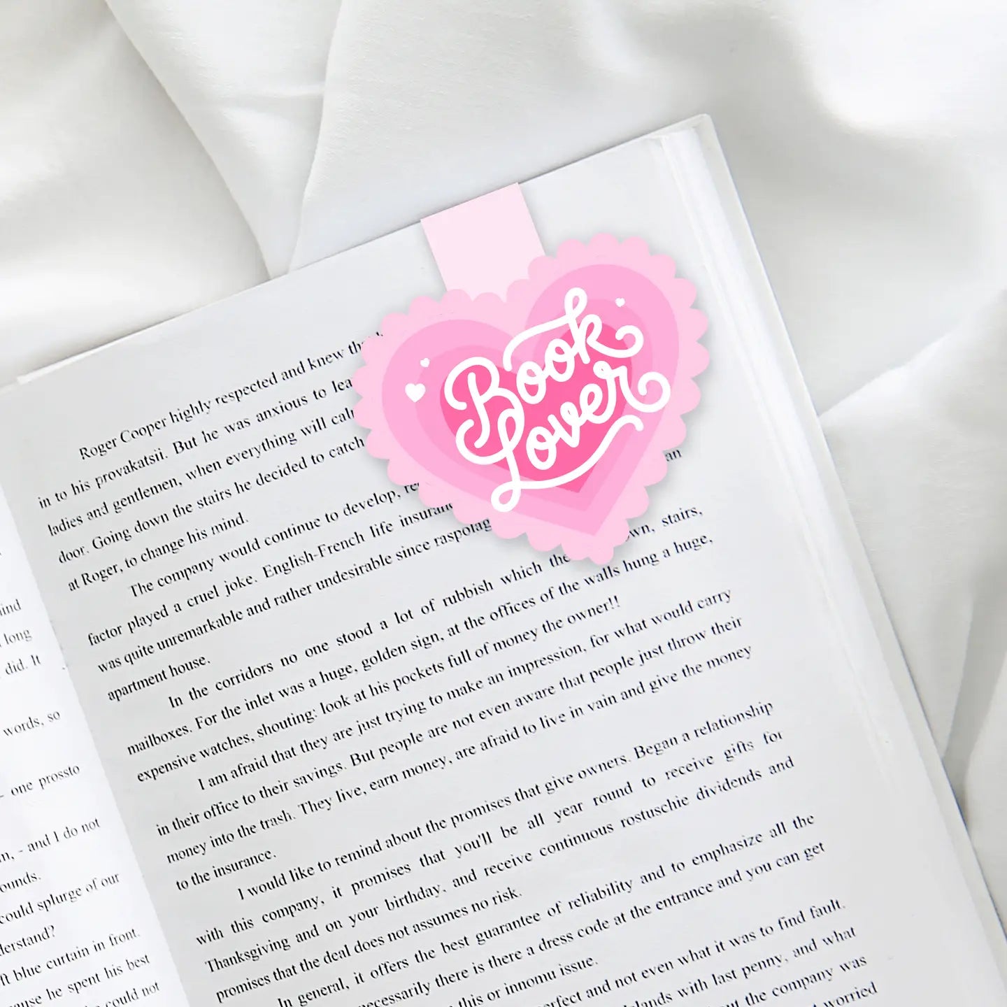 Book Lover | Magnetic Heart Bookmark